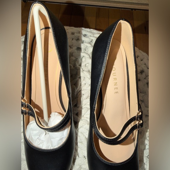 Journee Collection Black Double Strap Mary Jane Heels Size 7.5W Wide - Picture 6 of 8
